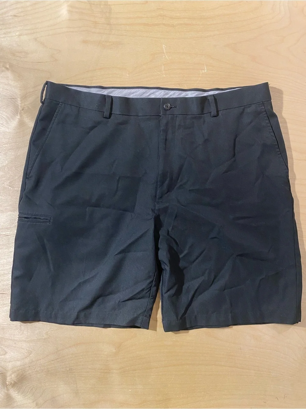 PGA Tour Black Flat-Front Performance Golf Shorts 40 (RK)
